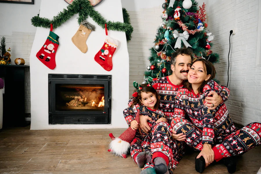 6 Tips for New Parents Saving Money During the Holidays